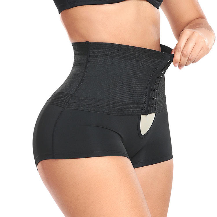 Culotte gainante taille haute