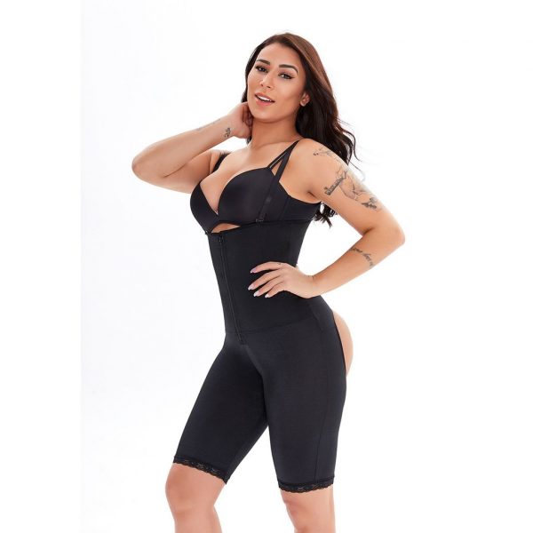 Combinaison gainante colombienne avec dentell