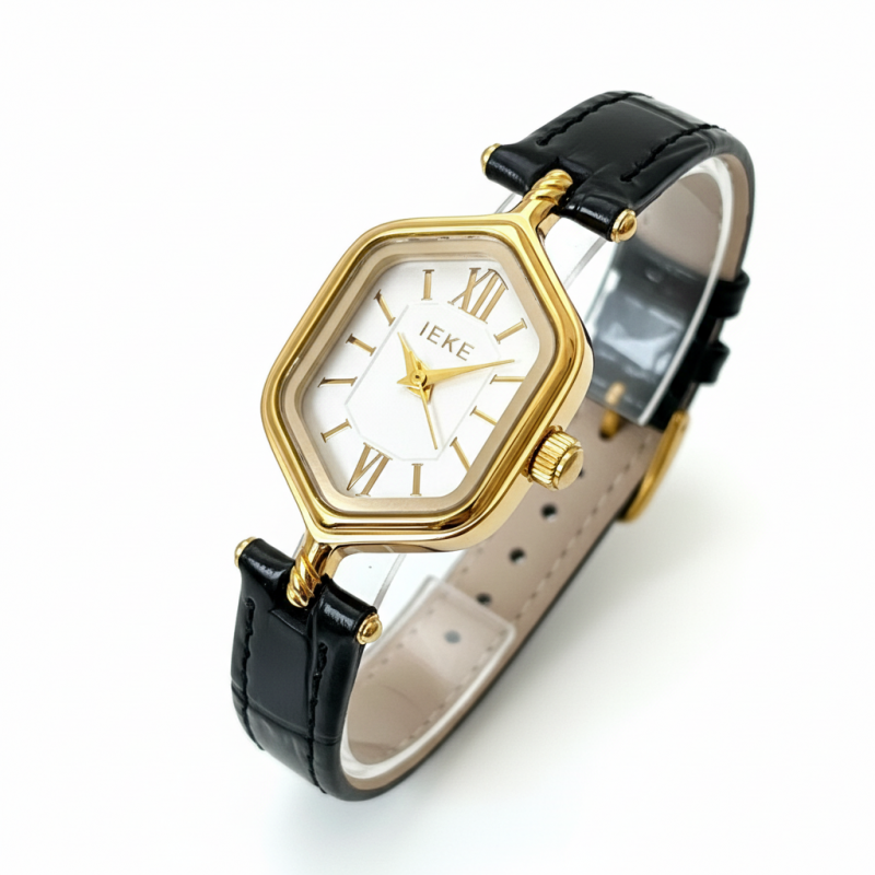 Élégante montre ronde en cuir avec affichage à chiffres romains