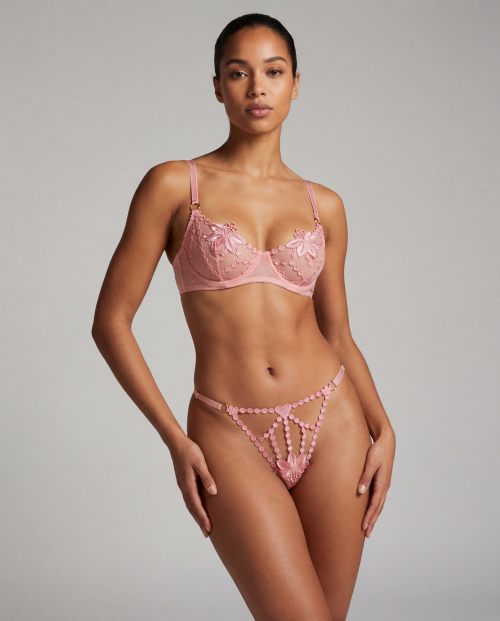 Culotte invisible  en Dentelle Brodée